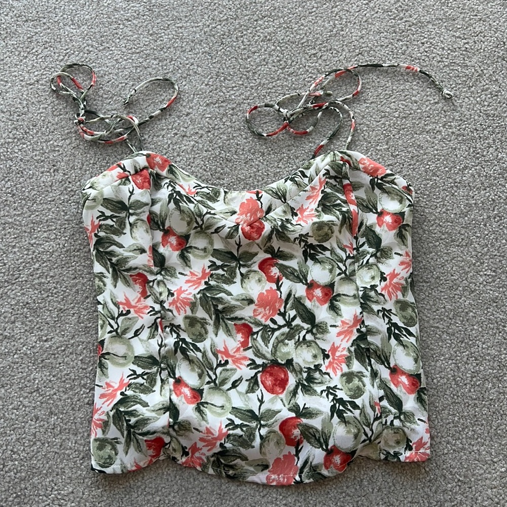 Abercrombie cutie top with tie straps